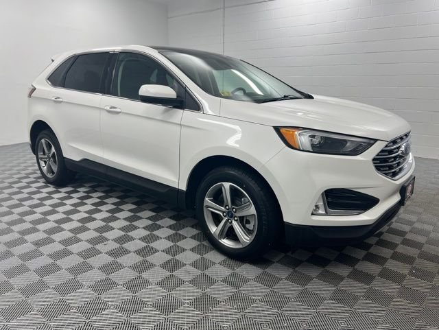 2022 Ford Edge SEL AWD's photo