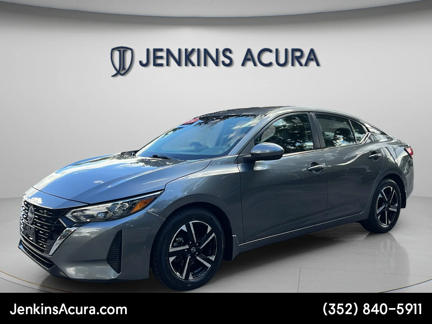 Used 2024 Gun Metallic Nissan SV image 7