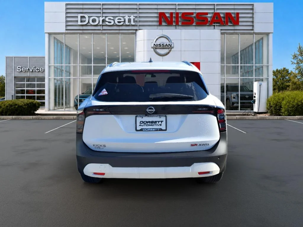 New 2026 Aspen White Tricoat Nissan SR image 7