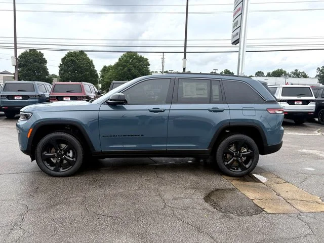 New 2026 Steel Blue Exterior Paint Jeep Limited image 5