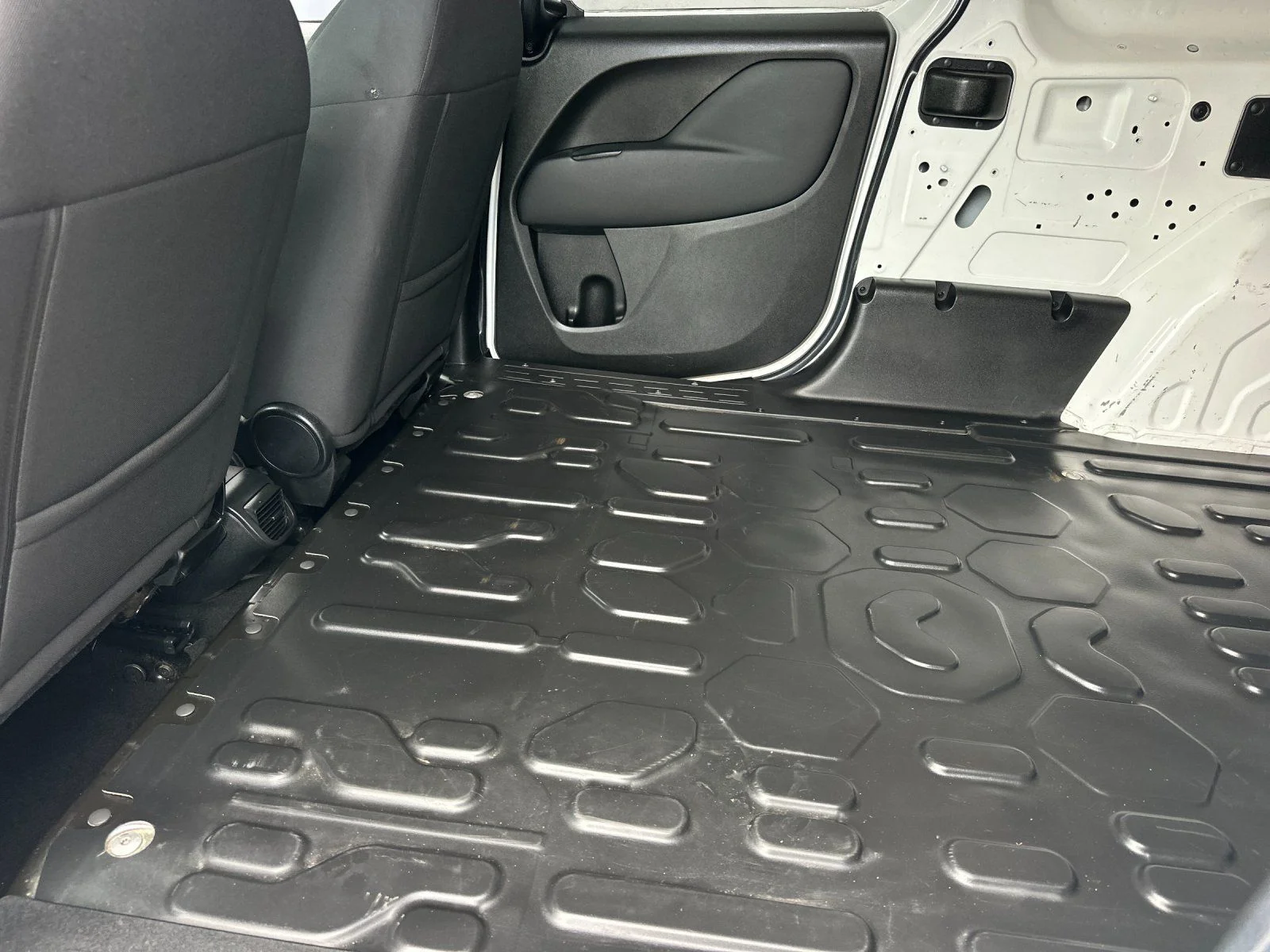 Used 2017 Bright White Ram Tradesman image 11