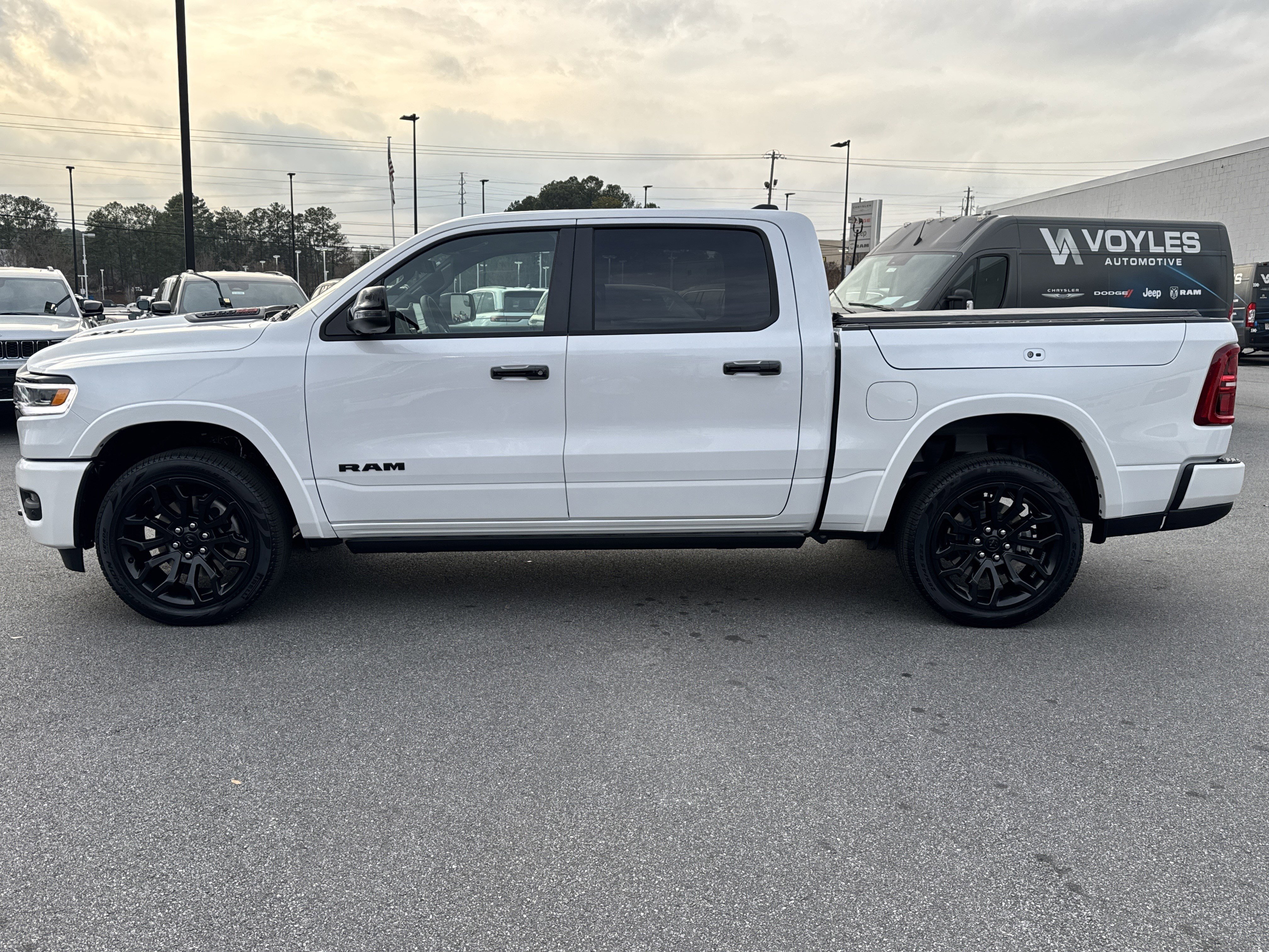New 2026 Ivory White Tri-Coat Pearlcoat Ram Limited image 6