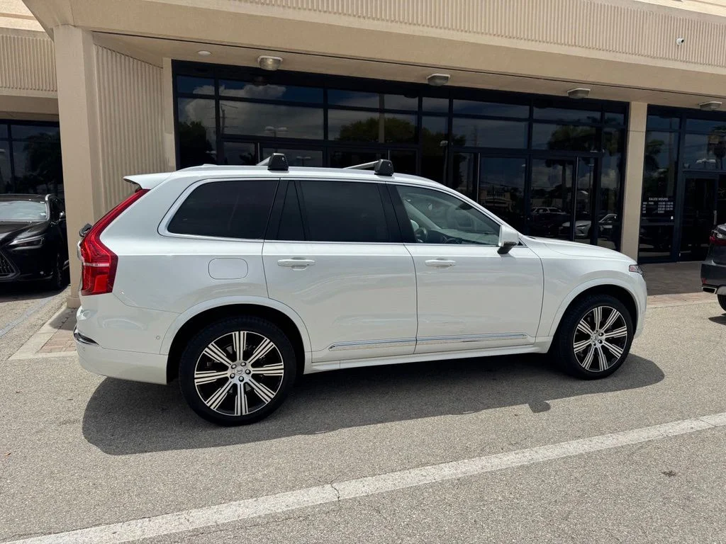 Used 2024 White Volvo Ultimate image 7
