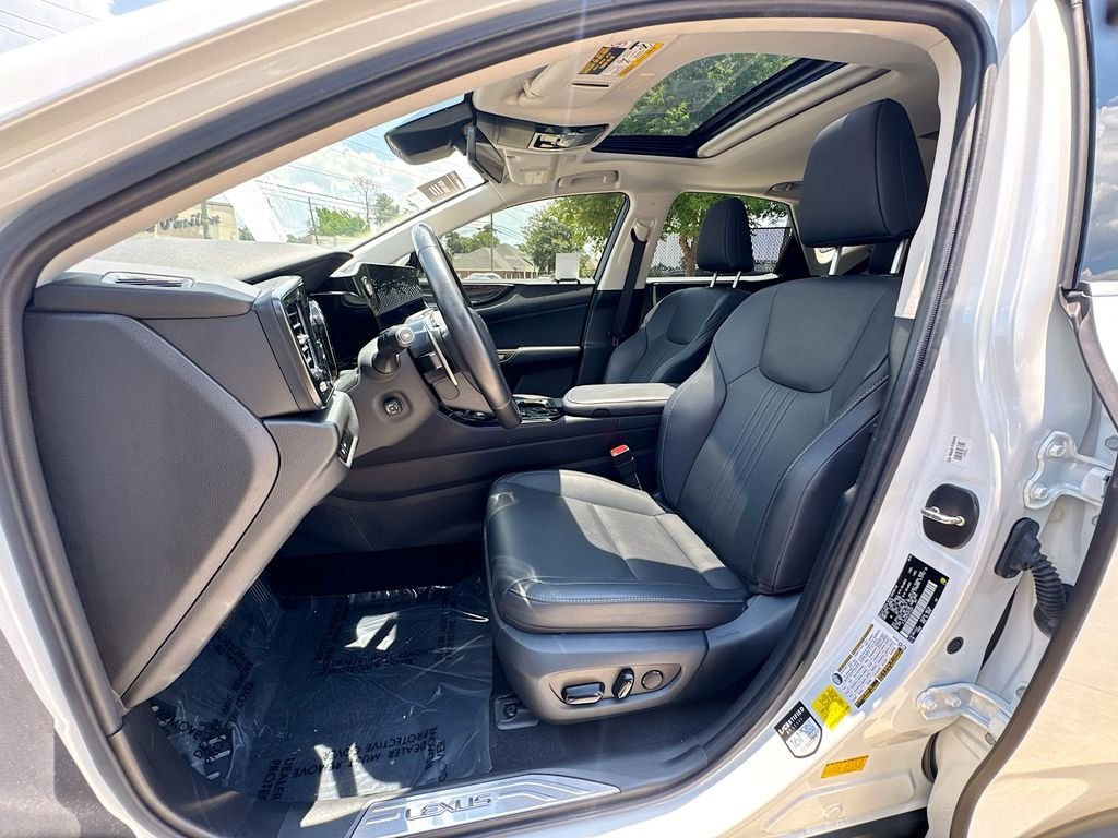 Certified Used 2025 Eminent White Pearl Lexus 250 Premium image 20
