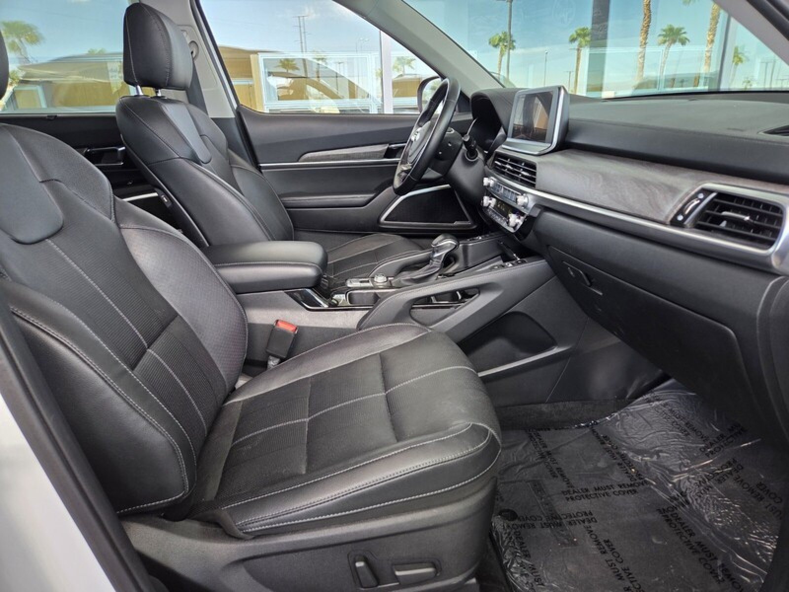 Used 2021 Glacial White Pearl Kia EX image 20