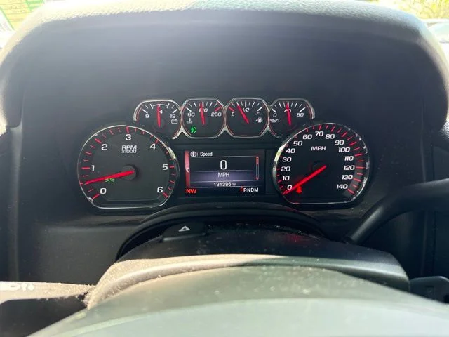 Used 2016 Black GMC SLE image 18