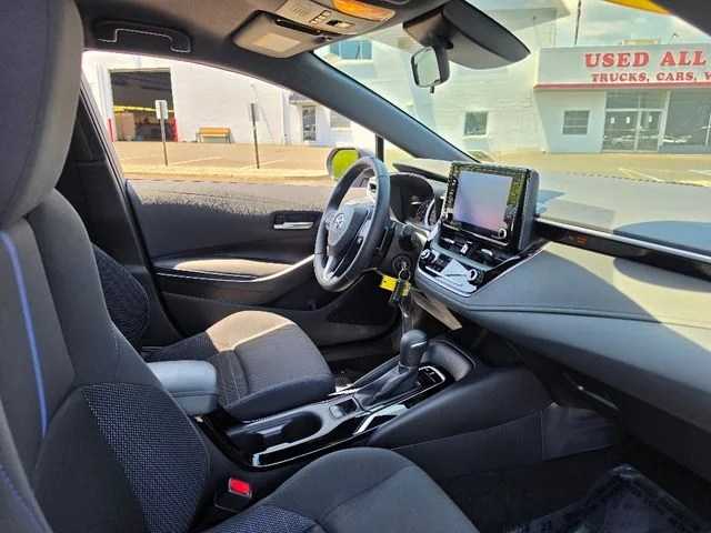 Used 2022 Black Toyota SE image 11