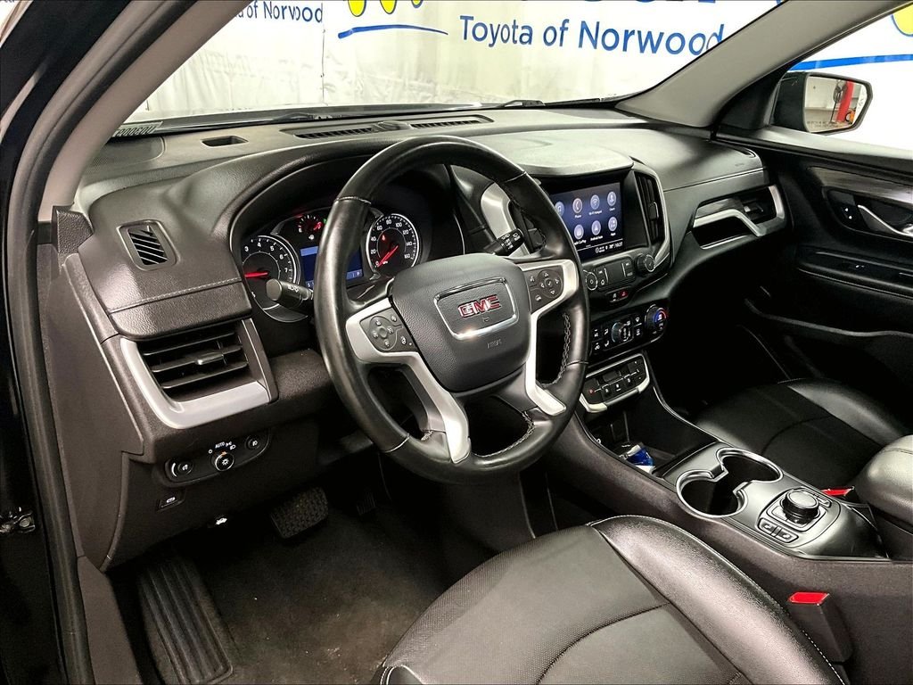 Used 2024 Black GMC SLT image 8