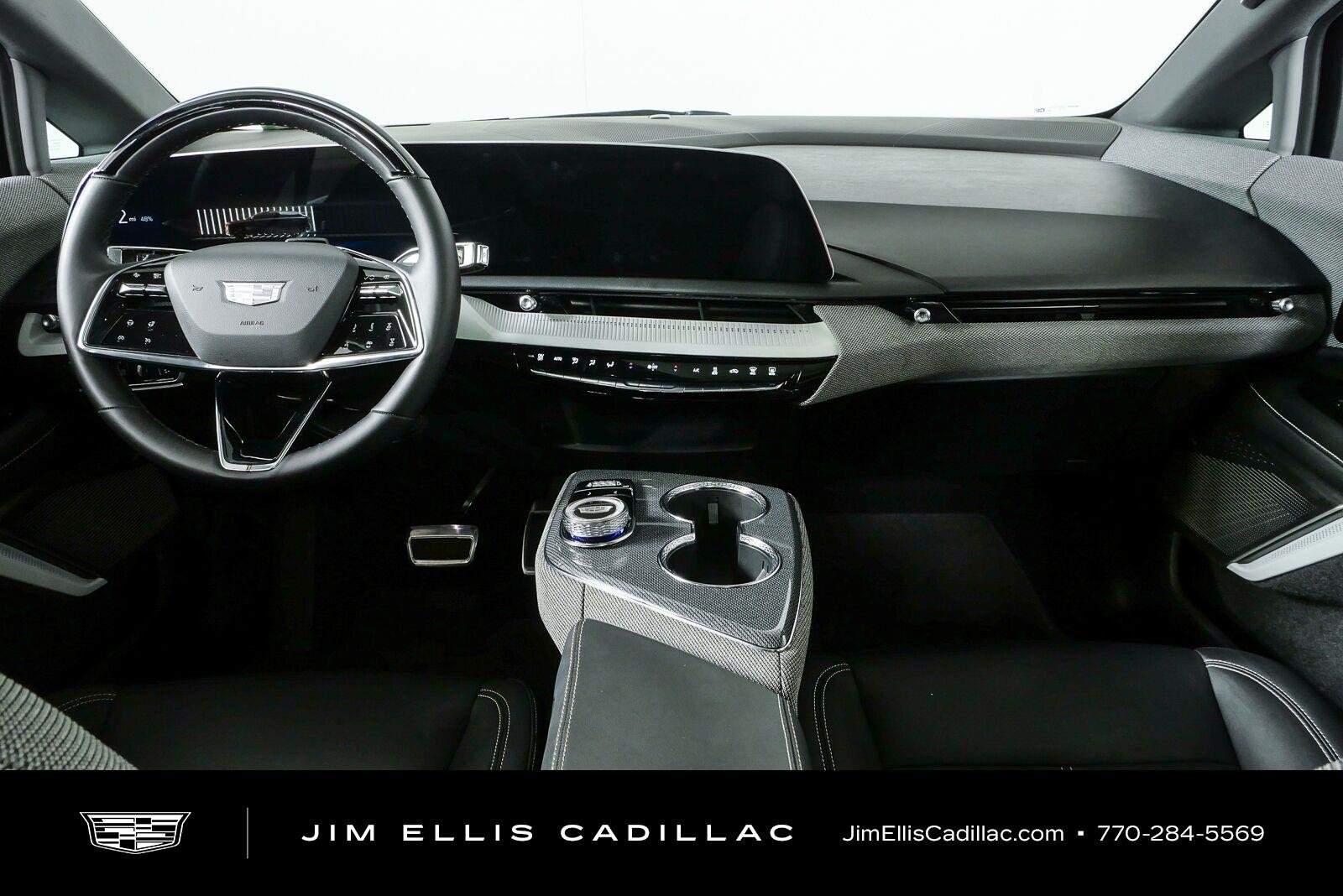 Used 2025 Crystal White Tricoat Cadillac Luxury 1 image 20