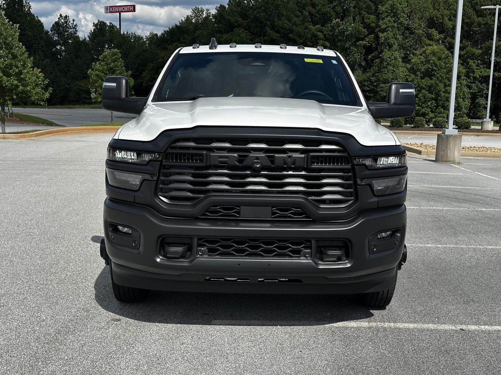 New 2026 Bright White Clear-Coat Exterior Paint RAM Tradesman image 3