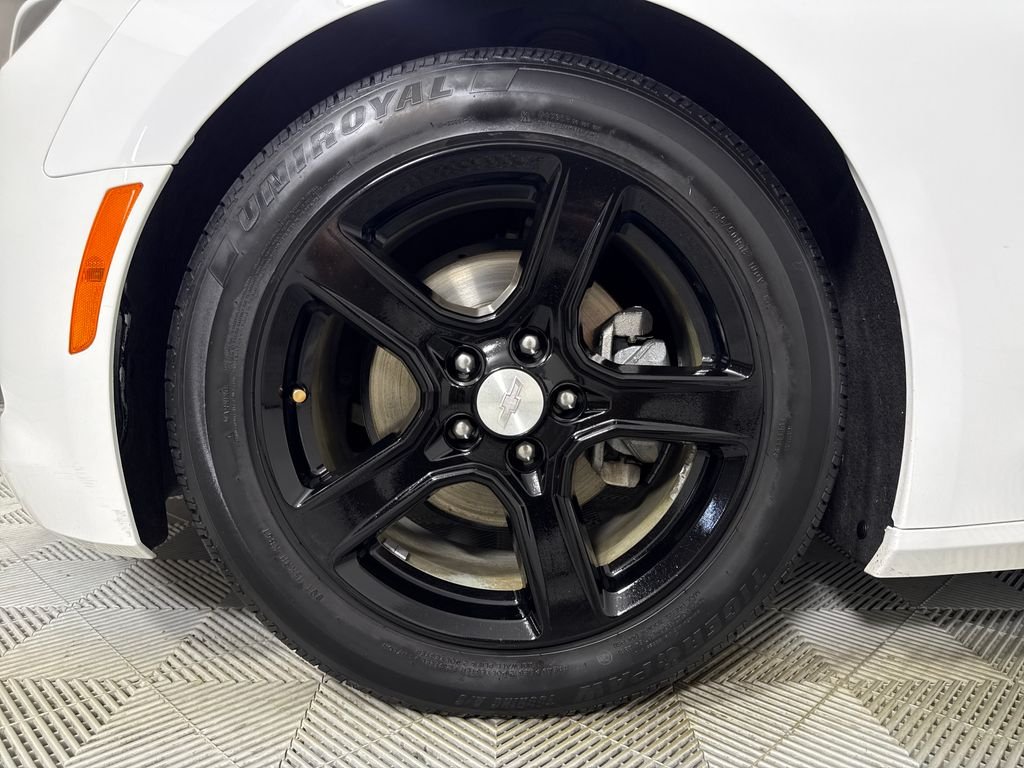 2020 Chevrolet Camaro 1LT - Photo 19