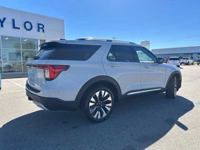 New 2027 Avalanche Gray Ford Platinum™ image 18
