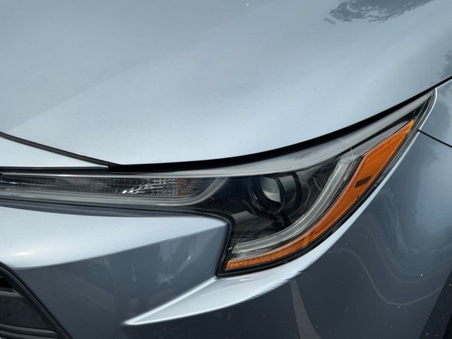 Used 2024  Toyota LE image 36