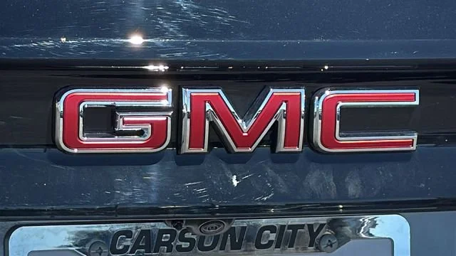 New 2026 Sterling Metallic GMC AT4 image 28