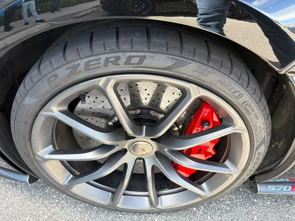 Used 2018 Black McLaren Spider image 9
