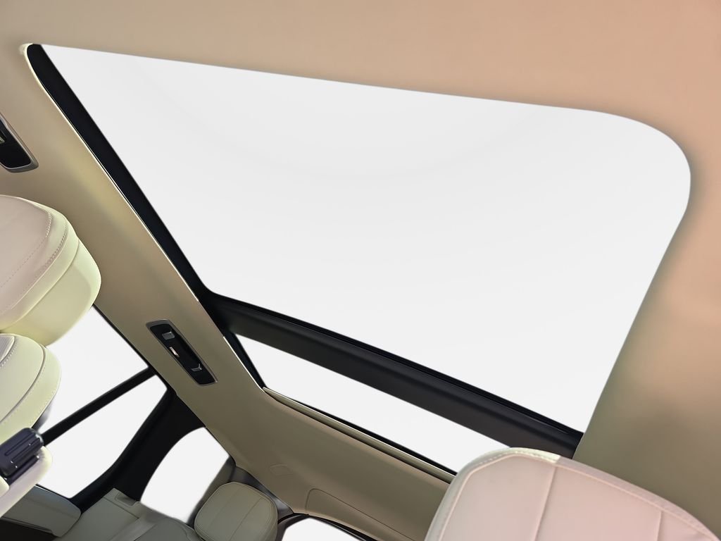 New 2026 Varesine Blue Land Rover SE image 20