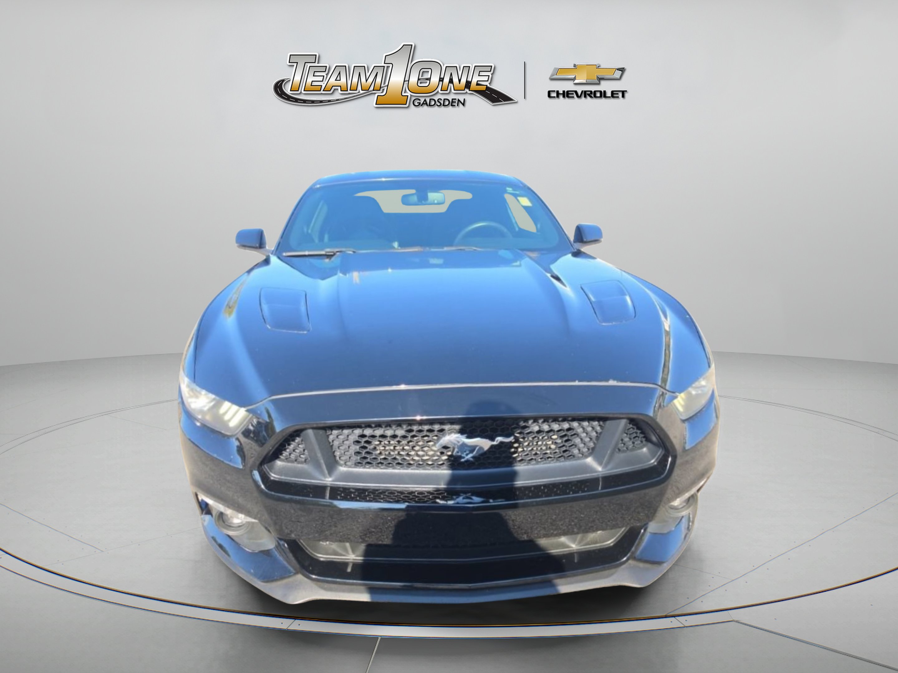 Used 2015 Black Ford GT Premium image 2