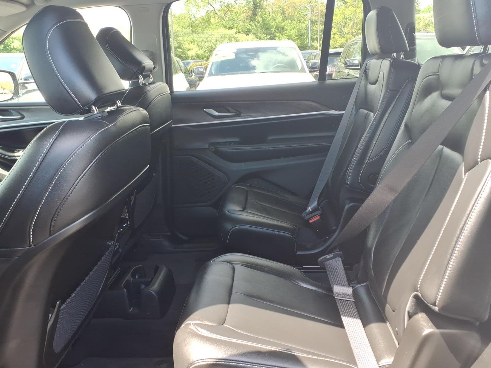 Used 2023 Blue Jeep Limited image 16