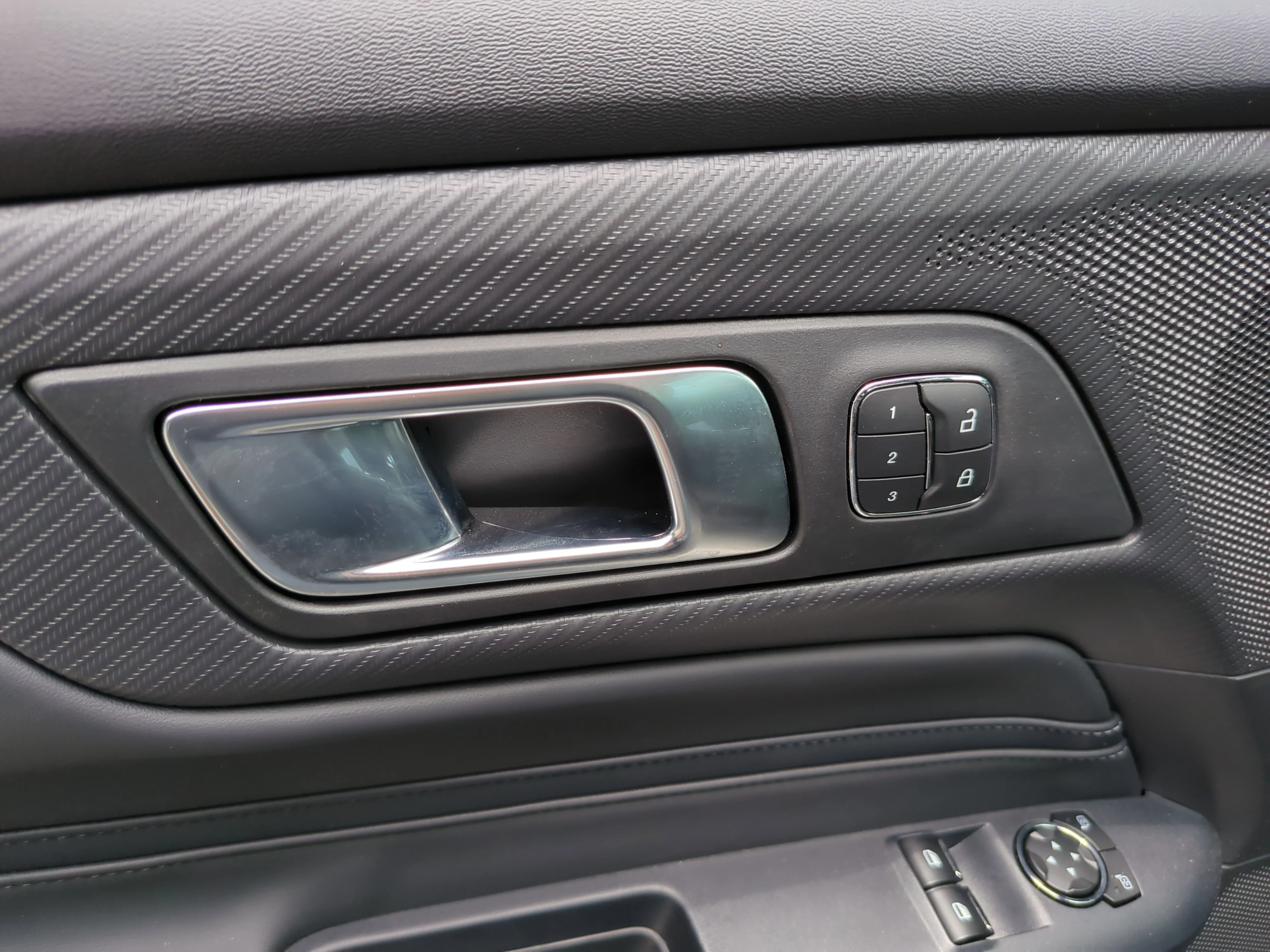 Used 2025 Vapor Blue Metallic Ford GT Premium image 22