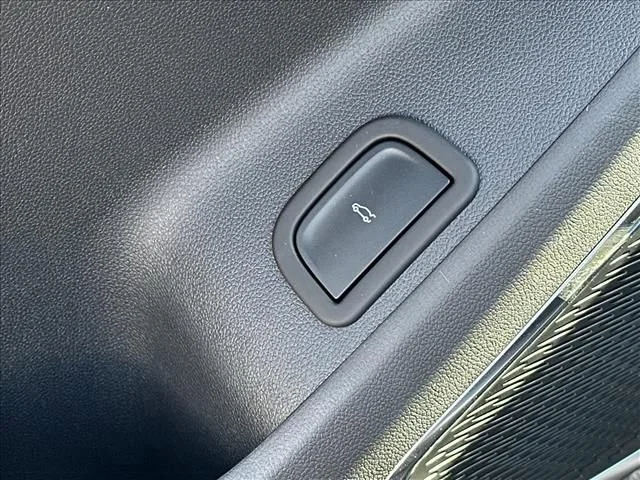 2026 GMC Acadia Elevation - Photo 27