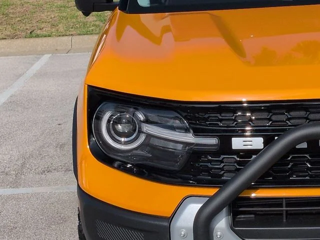 New 2026 Orange Fury Metallic Tri-Coat Ford Outer Banks® image 10