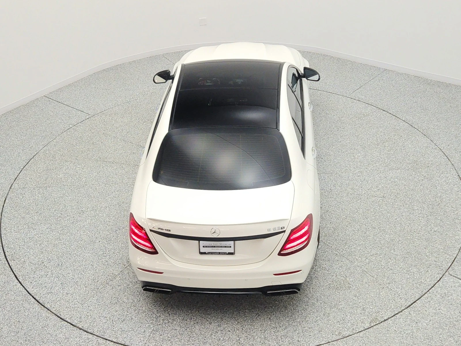 Used 2019 designo Diamond White Metallic Mercedes-Benz AMG® E 63 S 4MATIC+ Sedan image 28