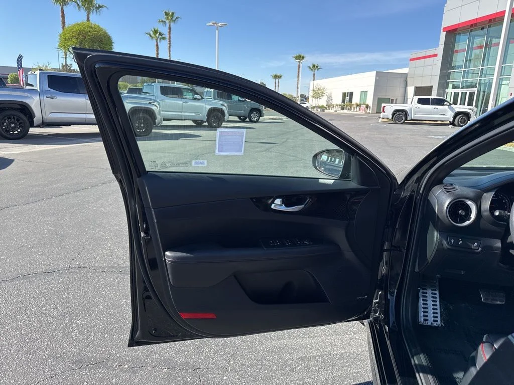 2024 Kia Forte GT - Photo 12