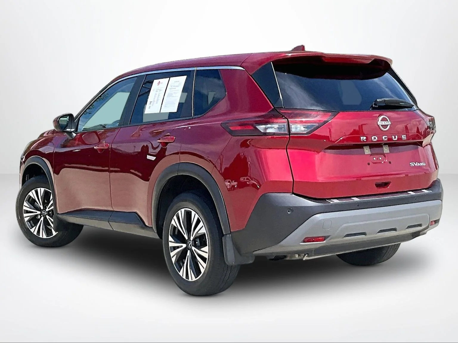 Used 2023 Red Nissan SV image 13