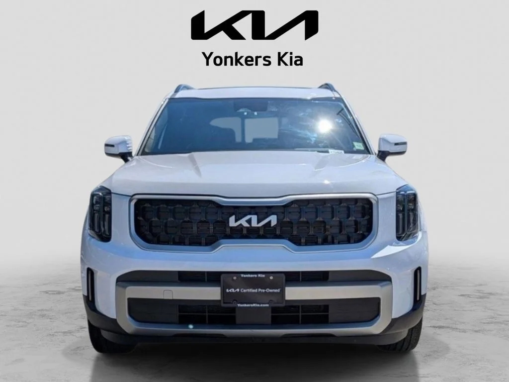 Used 2023 White Kia EX X-Line image 3