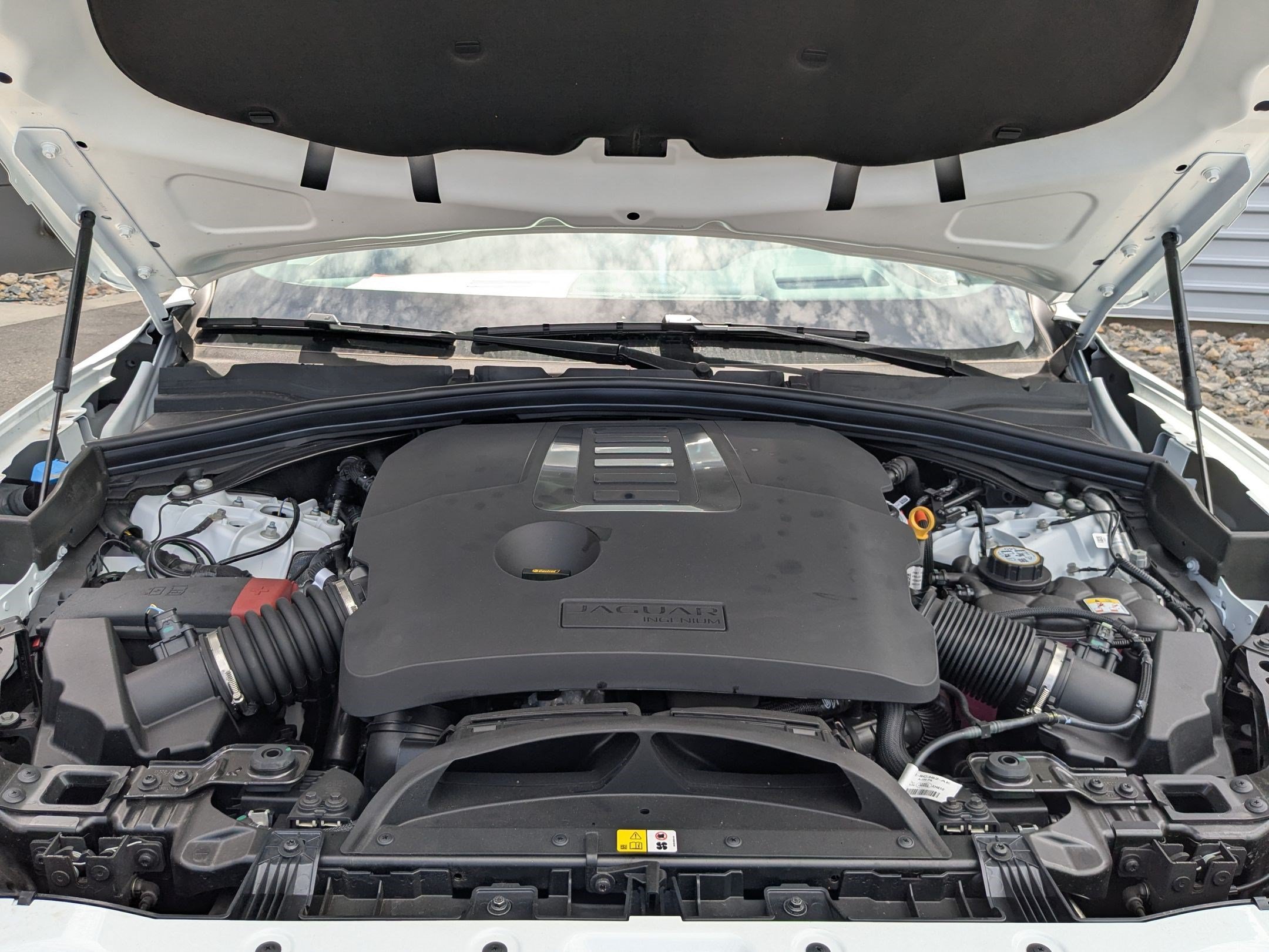 2026 Jaguar F-Pace R-Dynamic S - Photo 35