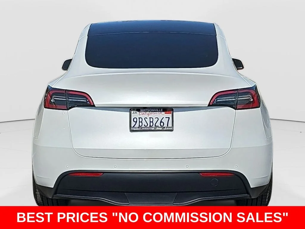 Used 2022 White Tesla Performance image 4