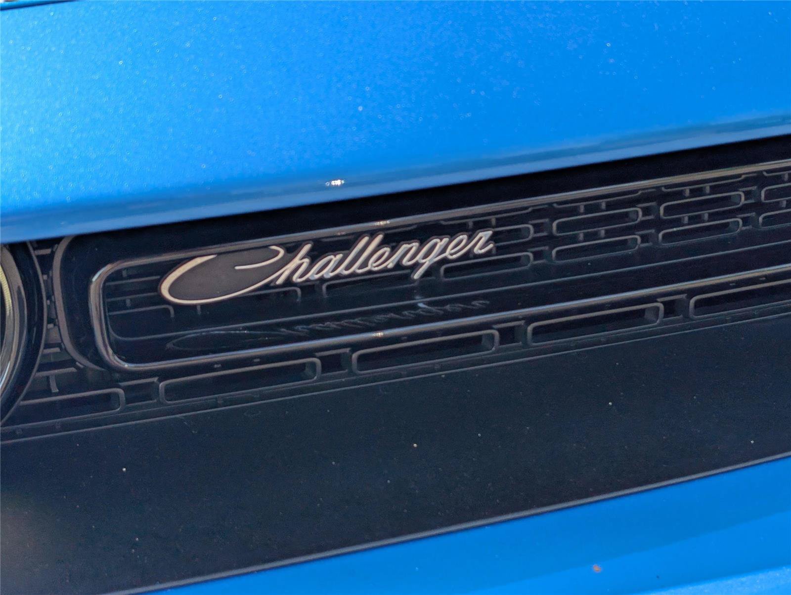 Used 2015 Blue Dodge R/T Plus Shaker image 5