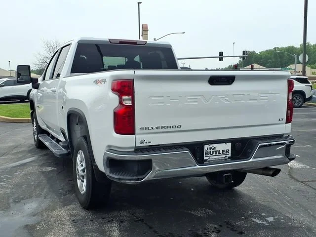 Used 2025 Summit White Chevrolet LT image 2