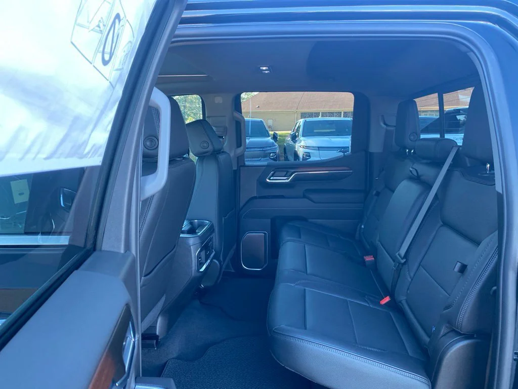 Used 2026 Onyx Black GMC Denali image 12