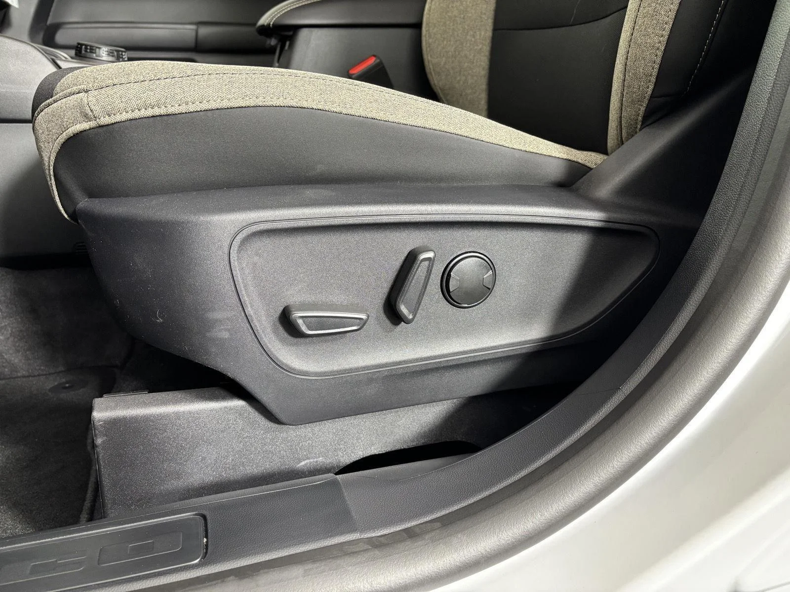 Used 2026 Oxford White Ford Big Bend image 14