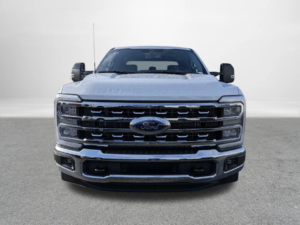 New 2026 Oxford White Ford F-250® Lariat® image 8
