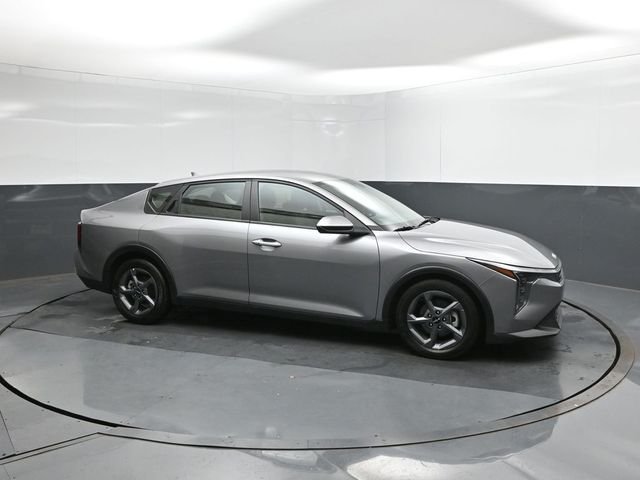 Used 2025 Gray Kia LXS image 15