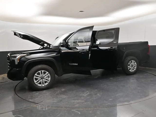 2026 Toyota Tundra SR5 - Photo 36