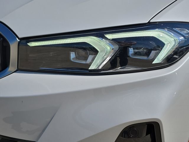 Used 2024 White BMW 330i xDrive image 34