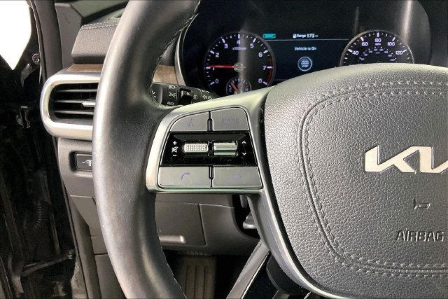 Used 2022 Black Kia SX image 10