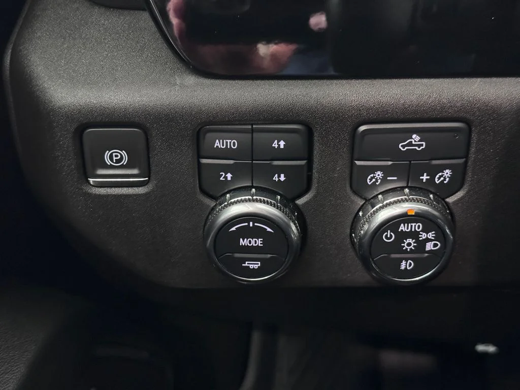 2024 GMC Sierra 1500 Elevation - Photo 26