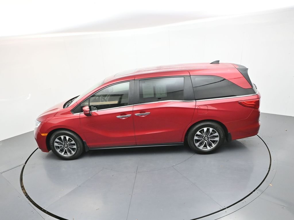 Used 2023 Modern Steel Metallic Honda EX-L image 23
