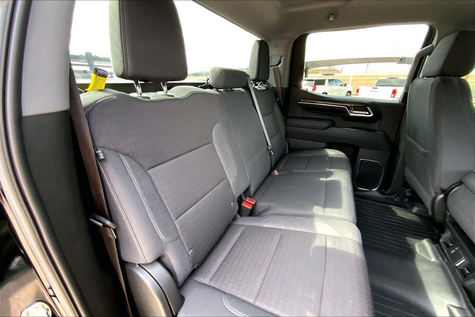 2023 Chevrolet Silverado 1500 RST - Photo 19