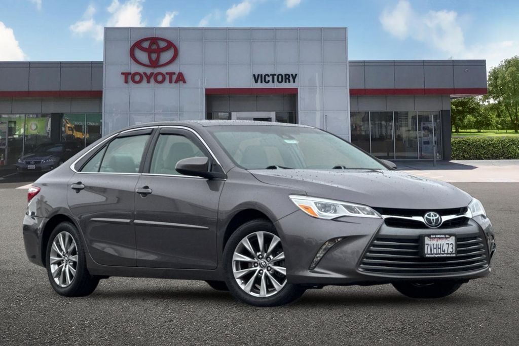 Used 2017 Toyota Camry XLE with VIN 4T1BK1FK4HU580919 for sale in San Bruno, CA