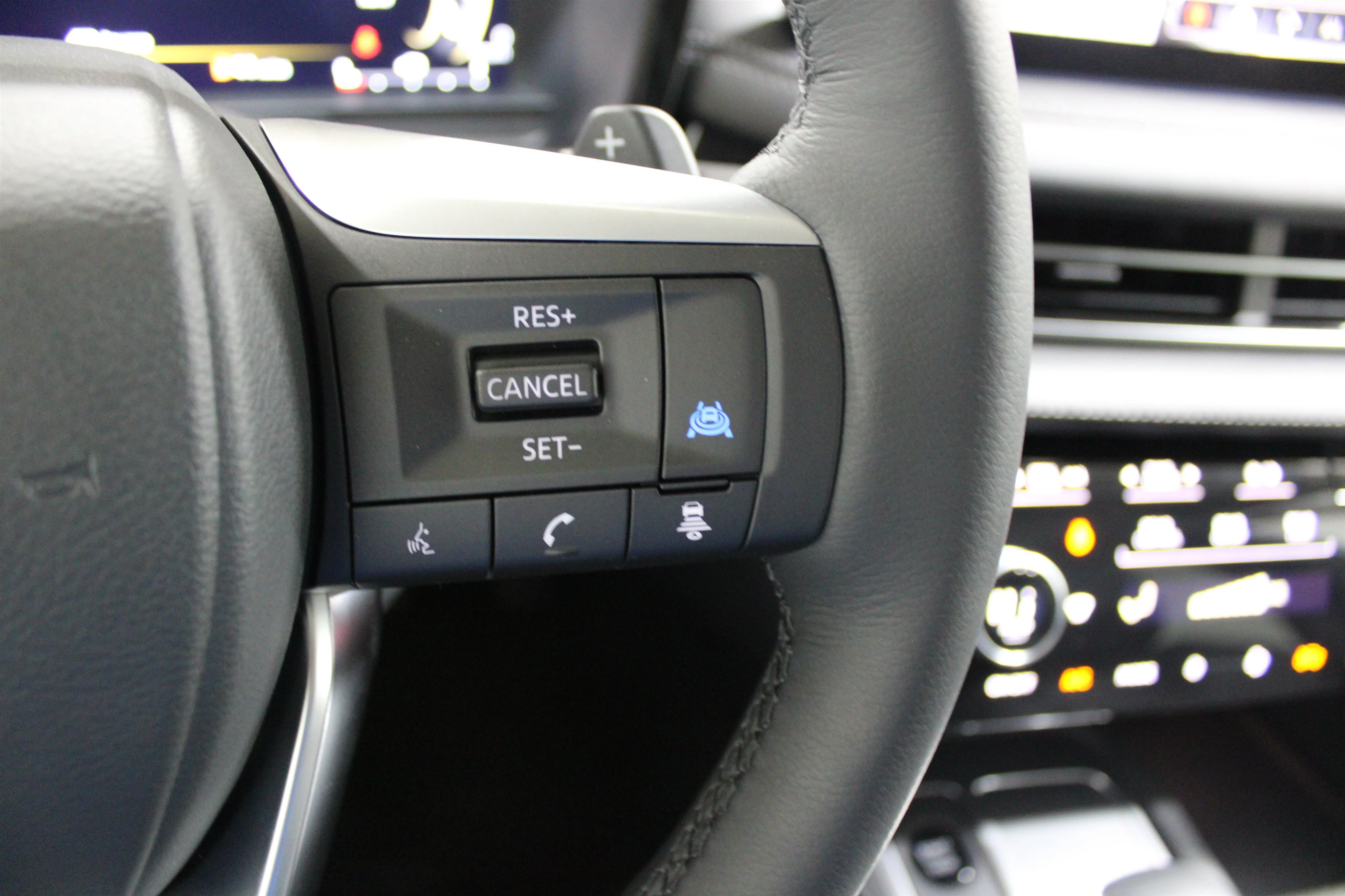 2026 INFINITI QX60 LUXE - Photo 11