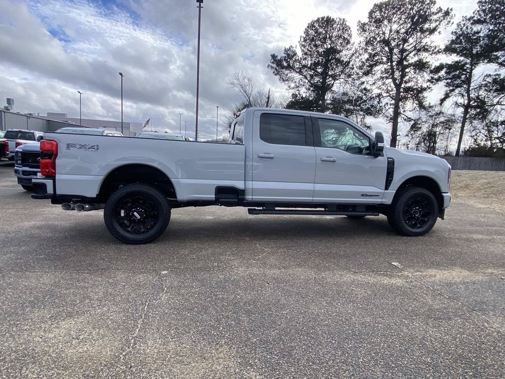 New 2026 Avalanche Ford F-350® Lariat® image 2
