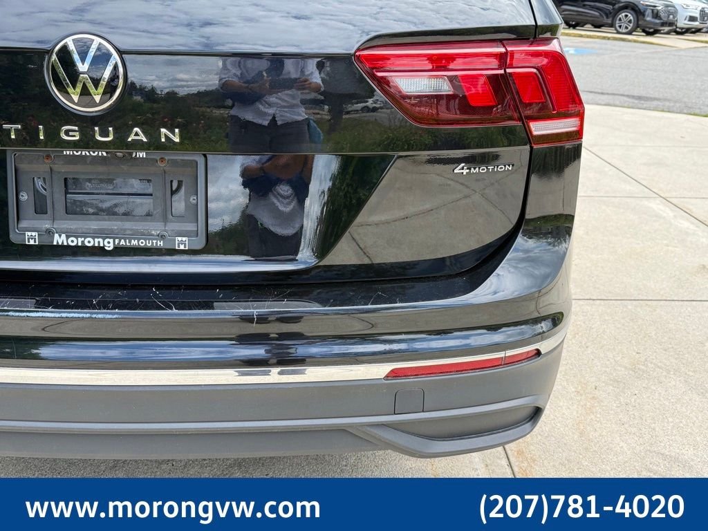 Used 2022 Black Volkswagen 2.0T S image 14