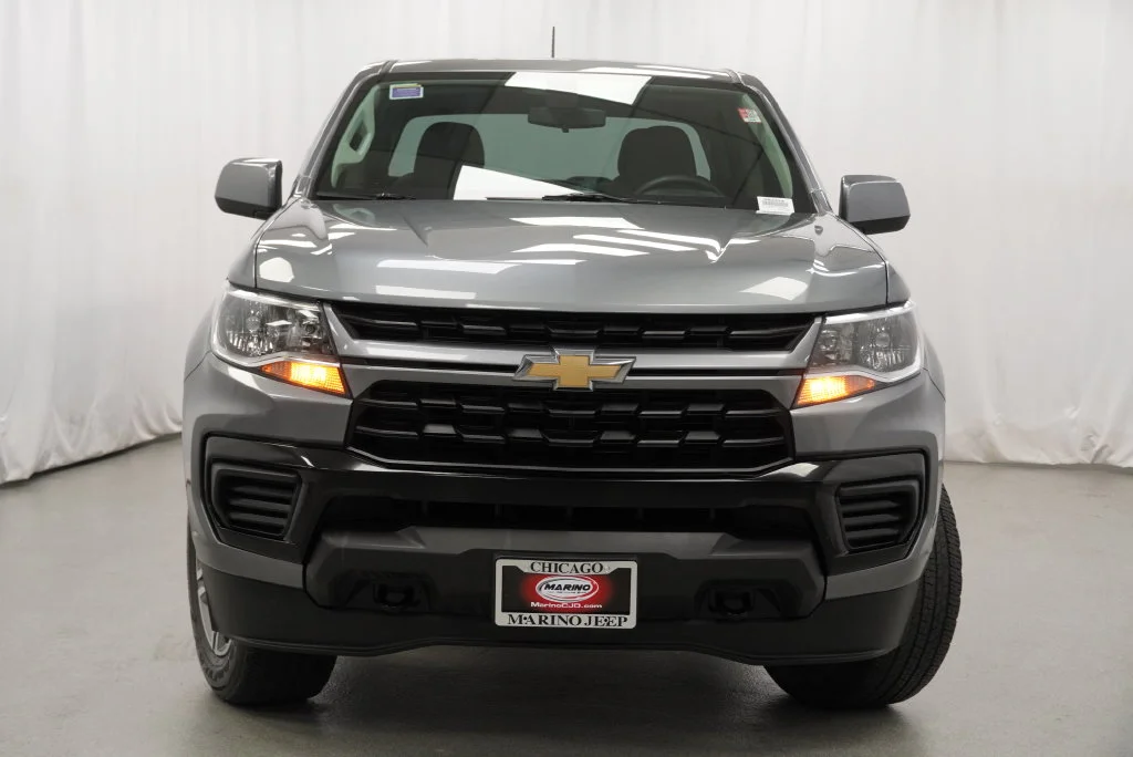 Used 2022 Gray Chevrolet Work Truck image 11