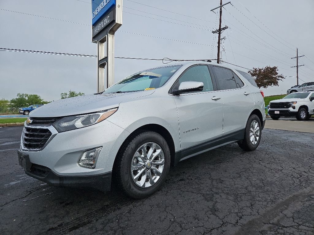 Used 2019 Chevrolet Equinox LT with VIN 2GNAXKEV3K6226471 for sale in Kansas City