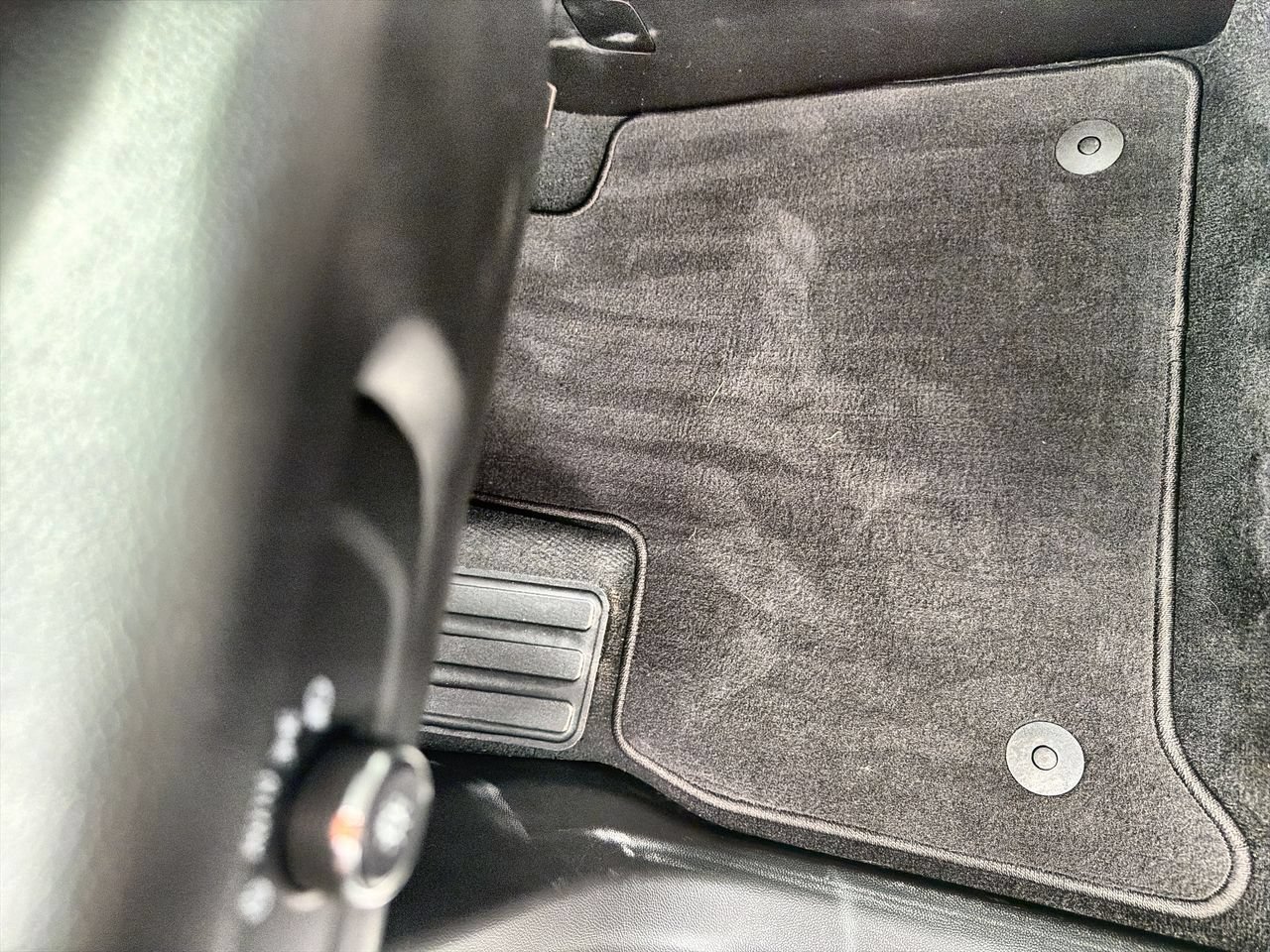 Used 2023 Sterling Gray Metallic Chevrolet LT Cloth image 30